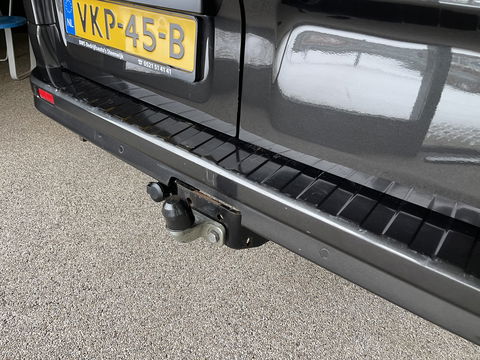 Fiat Talento 2.0 MultiJet 170pk automaat L2H1 SX DC 5 persoons / vaste prijs rijklaar € 21.950 ex btw / lease vanaf € 358 / dubbele schuifdeur / airco / cruise / camera / navigatie / trekhaak !