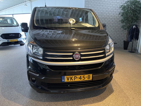 Fiat Talento 2.0 MultiJet 170pk automaat L2H1 SX DC 5 persoons / vaste prijs rijklaar € 21.950 ex btw / lease vanaf € 358 / dubbele schuifdeur / airco / cruise / camera / navigatie / trekhaak !