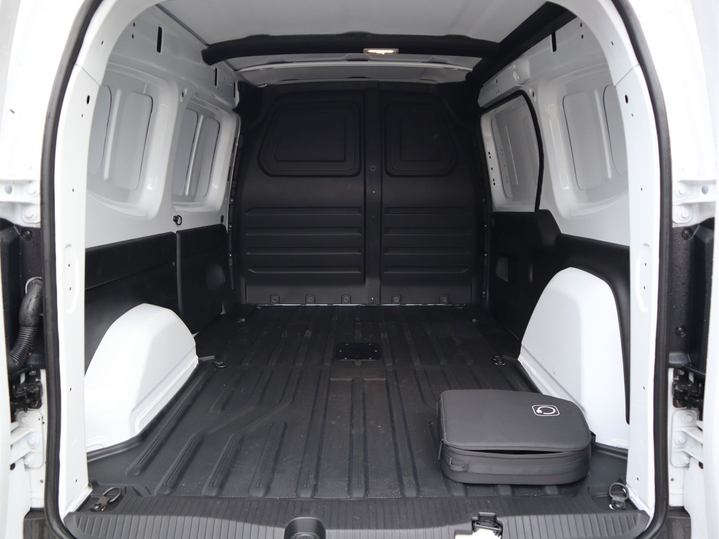 Mercedes-Benz eCitan 112 51 kWh SoH 99 % Pro L2 lang NEW Model - Apple - Stuur & Stoel verwarming - Cruise