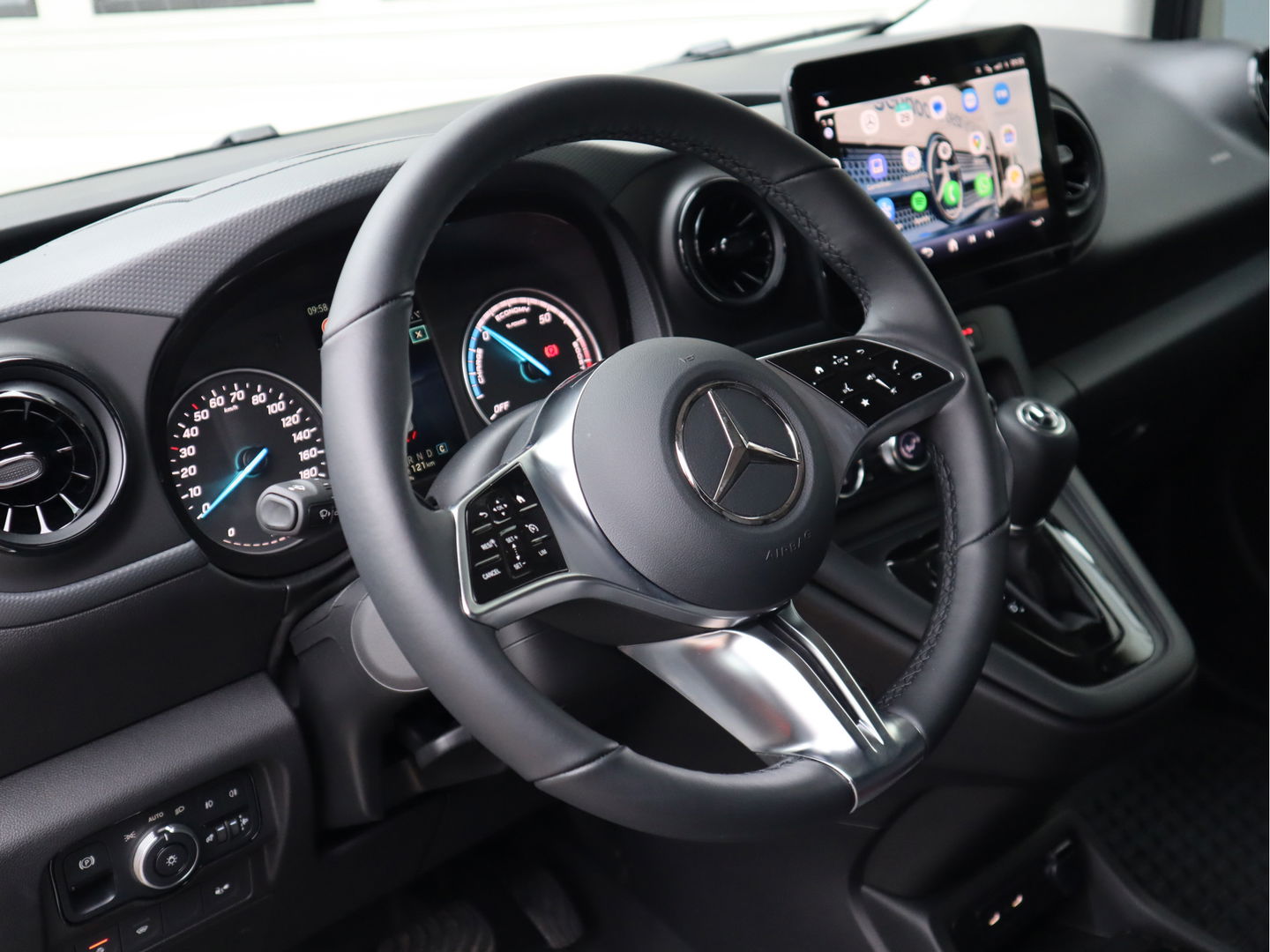 Mercedes-Benz eCitan 112 51 kWh SoH 99 % Pro L2 lang NEW Model - Apple - Stuur & Stoel verwarming - Cruise