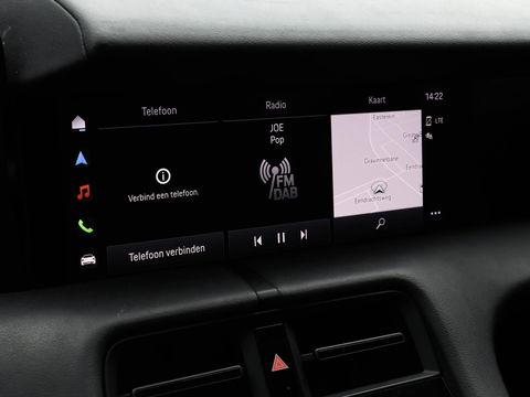 Porsche Taycan Performance 84 kWh 21'' Sport Chrono Panodak Sportstoelen Warmtepomp