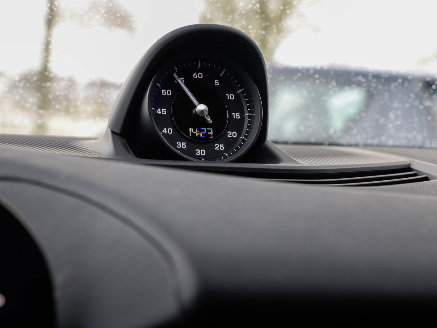 Porsche Taycan Performance 84 kWh 21'' Sport Chrono Panodak Sportstoelen Warmtepomp