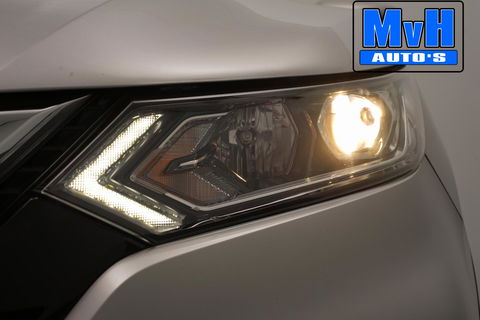 Nissan QASHQAI 1.3 DIG-T Business Edition|PANO|TREKH|CAMERA