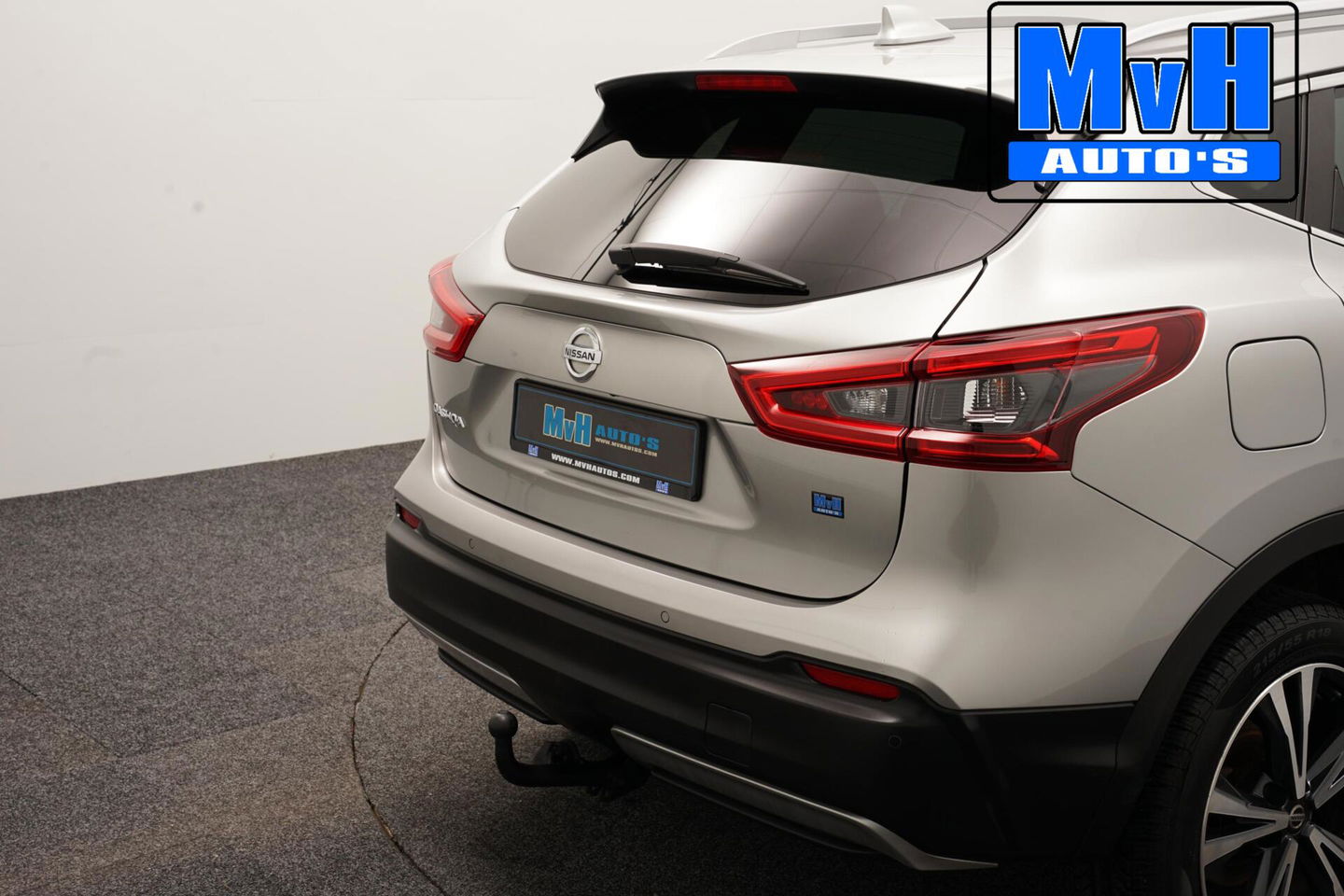 Nissan QASHQAI 1.3 DIG-T Business Edition|PANO|TREKH|CAMERA