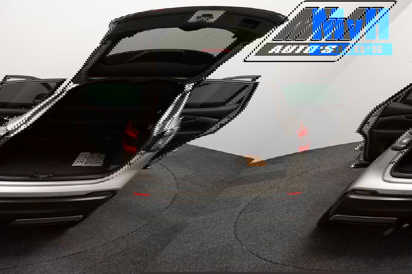 Nissan QASHQAI 1.3 DIG-T Business Edition|PANO|TREKH|CAMERA