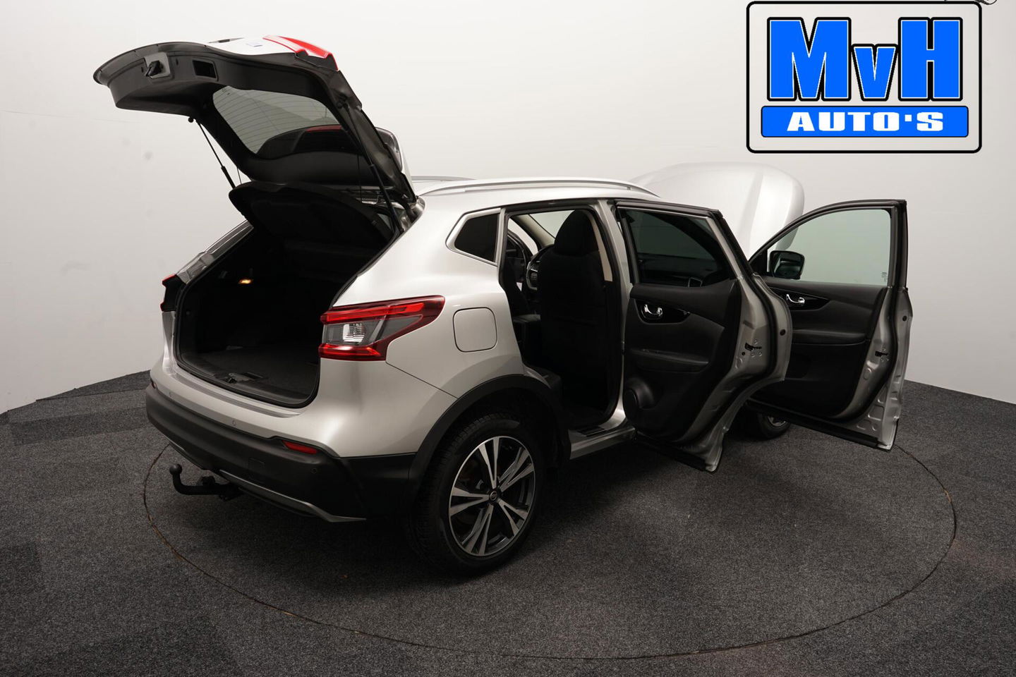 Nissan QASHQAI 1.3 DIG-T Business Edition|PANO|TREKH|CAMERA