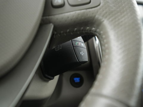 Renault ZOE R110 Bose 41 kWh (inclusive-Battery) (3-Fase-22kW){SOH-85%} Aut.*LEATHER | BOSE-AUDIO | KEYLESS | CRUISE |  NAVI-FULLMAP | CAMERA | DIGI-COCKPIT | HEATED-COMFORTSEATS | ECC | PDC | FULL-LED | PRIVACYGLASS | 17"ALU*