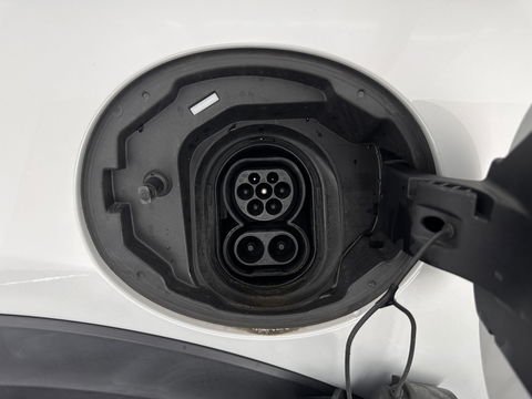 MINI Mini Electric Yours 33 kWh [ 3-Fase-11kW ] {SOH-100%} (INCL-BTW) Aut.* HEATPUMP | PANO | LEATHER | DIGI-COCKPIT | HEAD-UP | FULL-LED | NAVI-FULLMAP | HEATED-SPORTSEATS | DAB | CRUISE | HARMAN/KARDON | CAMERA | KEYLESS | AMBIENTLIGHT | 17"ALU*