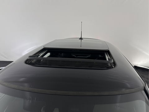 MINI Mini Electric Yours 33 kWh [ 3-Fase-11kW ] {SOH-100%} (INCL-BTW) Aut.* HEATPUMP | PANO | LEATHER | DIGI-COCKPIT | HEAD-UP | FULL-LED | NAVI-FULLMAP | HEATED-SPORTSEATS | DAB | CRUISE | HARMAN/KARDON | CAMERA | KEYLESS | AMBIENTLIGHT | 17"ALU*