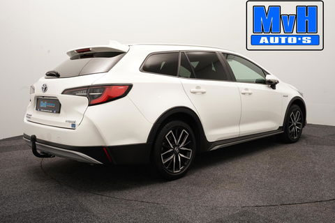 Toyota Corolla Touring Sports 1.8 Hybrid Trek|TREKHAAK|LUXE!