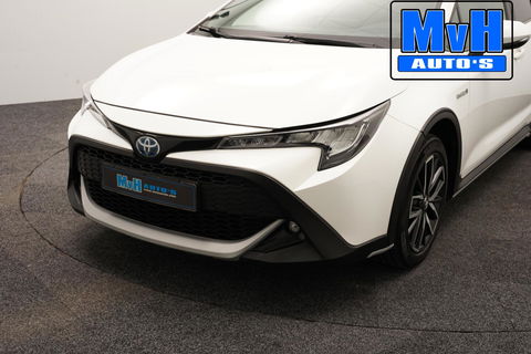 Toyota Corolla Touring Sports 1.8 Hybrid Trek|TREKHAAK|LUXE!