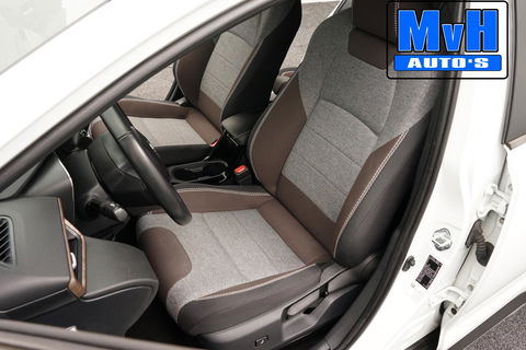 Toyota Corolla Touring Sports 1.8 Hybrid Trek|TREKHAAK|LUXE!