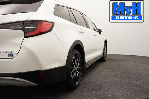 Toyota Corolla Touring Sports 1.8 Hybrid Trek|TREKHAAK|LUXE!