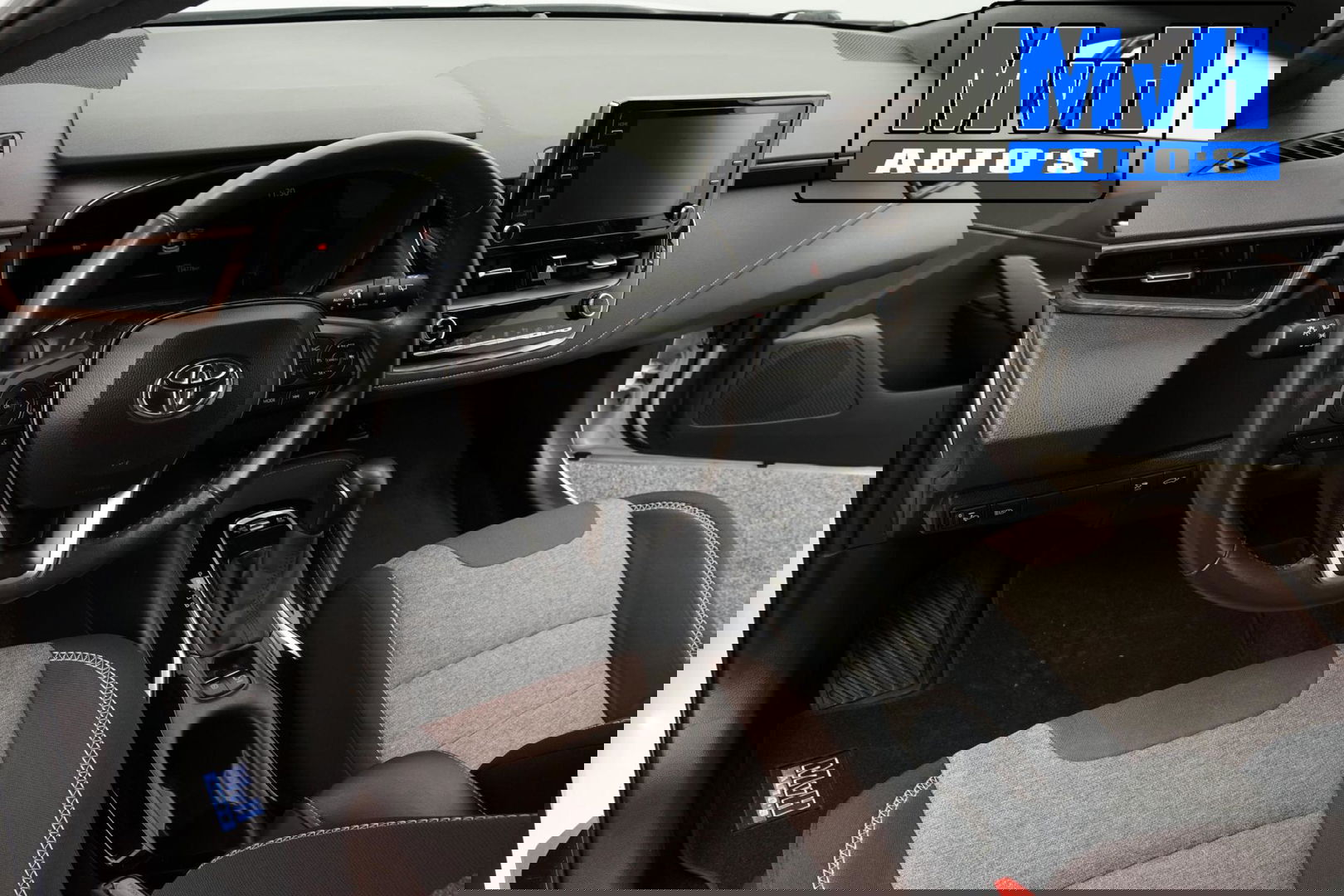 Toyota Corolla Touring Sports 1.8 Hybrid Trek|TREKHAAK|LUXE!