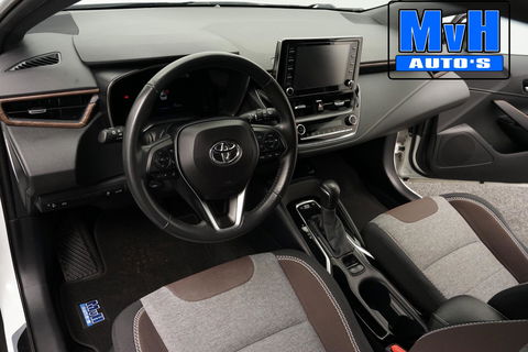 Toyota Corolla Touring Sports 1.8 Hybrid Trek|TREKHAAK|LUXE!
