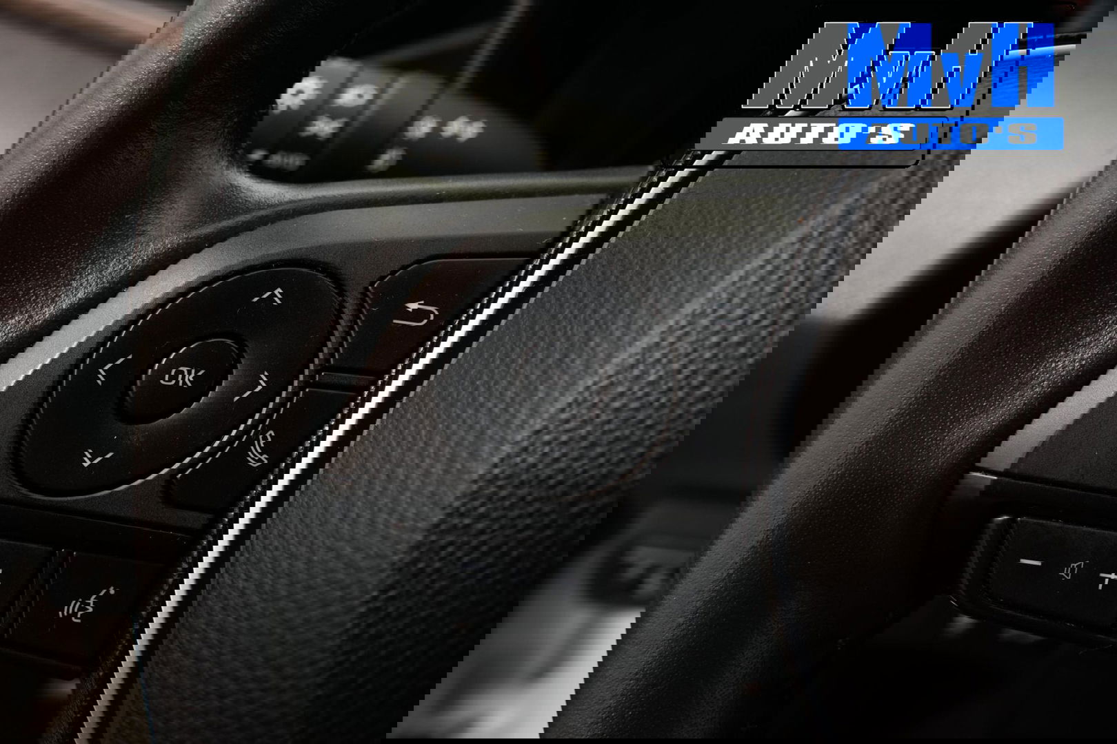 Toyota Corolla Touring Sports 1.8 Hybrid Trek|TREKHAAK|LUXE!