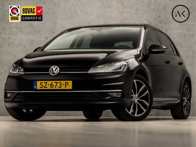 Volkswagen Golf - 1.0 TSI Highline Sportline (SCHUIFDAK, APPLE CARPLAY, GROOT NAVI, CLIMATE, LED KOPLAMPEN, STOELVERWARMING, ALCANTARA, DYNAMISCHE KNIPPERLICHTEN, ADAPTIVE CRUISE, NIEUWSTAAT)