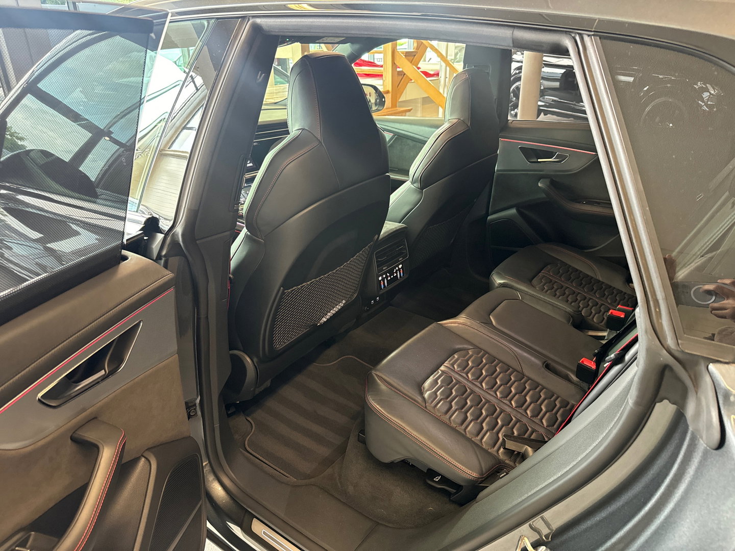 Audi RSQ8 4.0 TFSI quattro Pano|Keramisch|HuD|B&O|360Cam|VOL