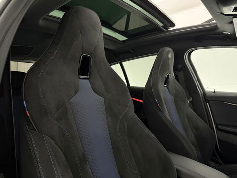 BMW 1-serie 118i Executive Edition M-Sport | Pano | Virtual | H/K | Sfeerverl. | Alcantara | Carplay | Cruise | Parkeersens.