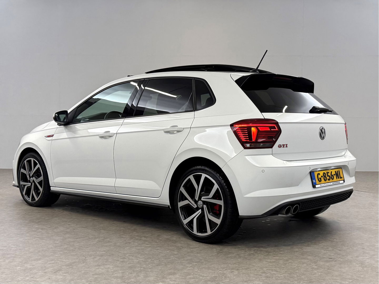 Volkswagen Polo 2.0 TSI GTI | 200PK | Pano | Virtual | Clima | Adap. Cruise | Navi | Stoelverw. | Parkeersens.