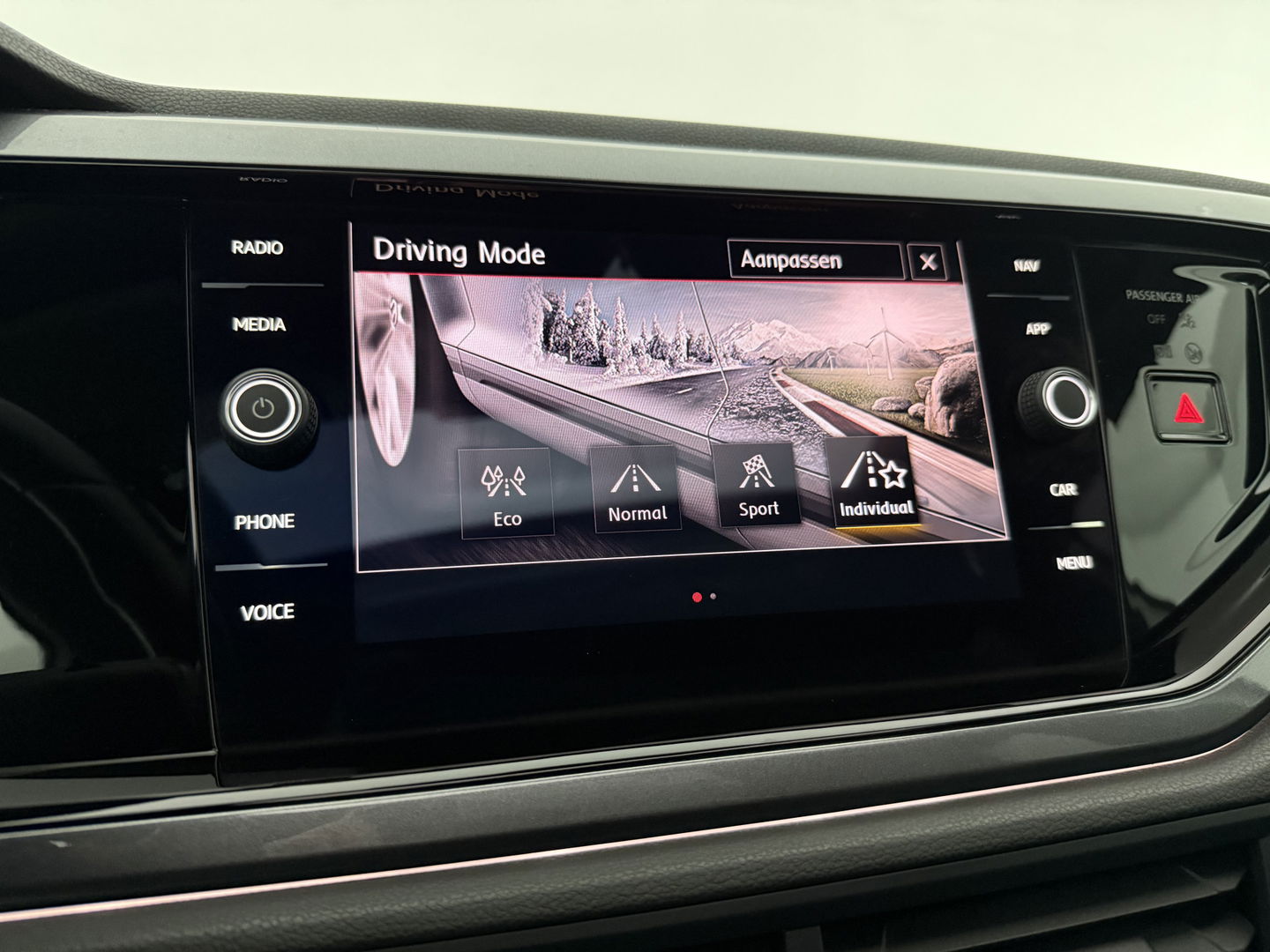 Volkswagen Polo 2.0 TSI GTI | 200PK | Pano | Virtual | Clima | Adap. Cruise | Navi | Stoelverw. | Parkeersens.