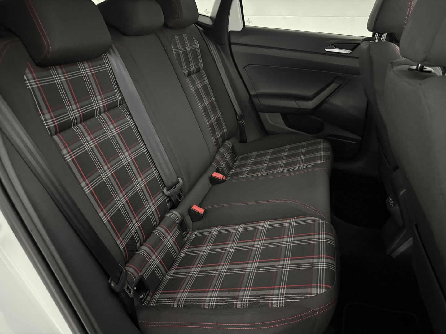 Volkswagen Polo 2.0 TSI GTI | 200PK | Pano | Virtual | Clima | Adap. Cruise | Navi | Stoelverw. | Parkeersens.