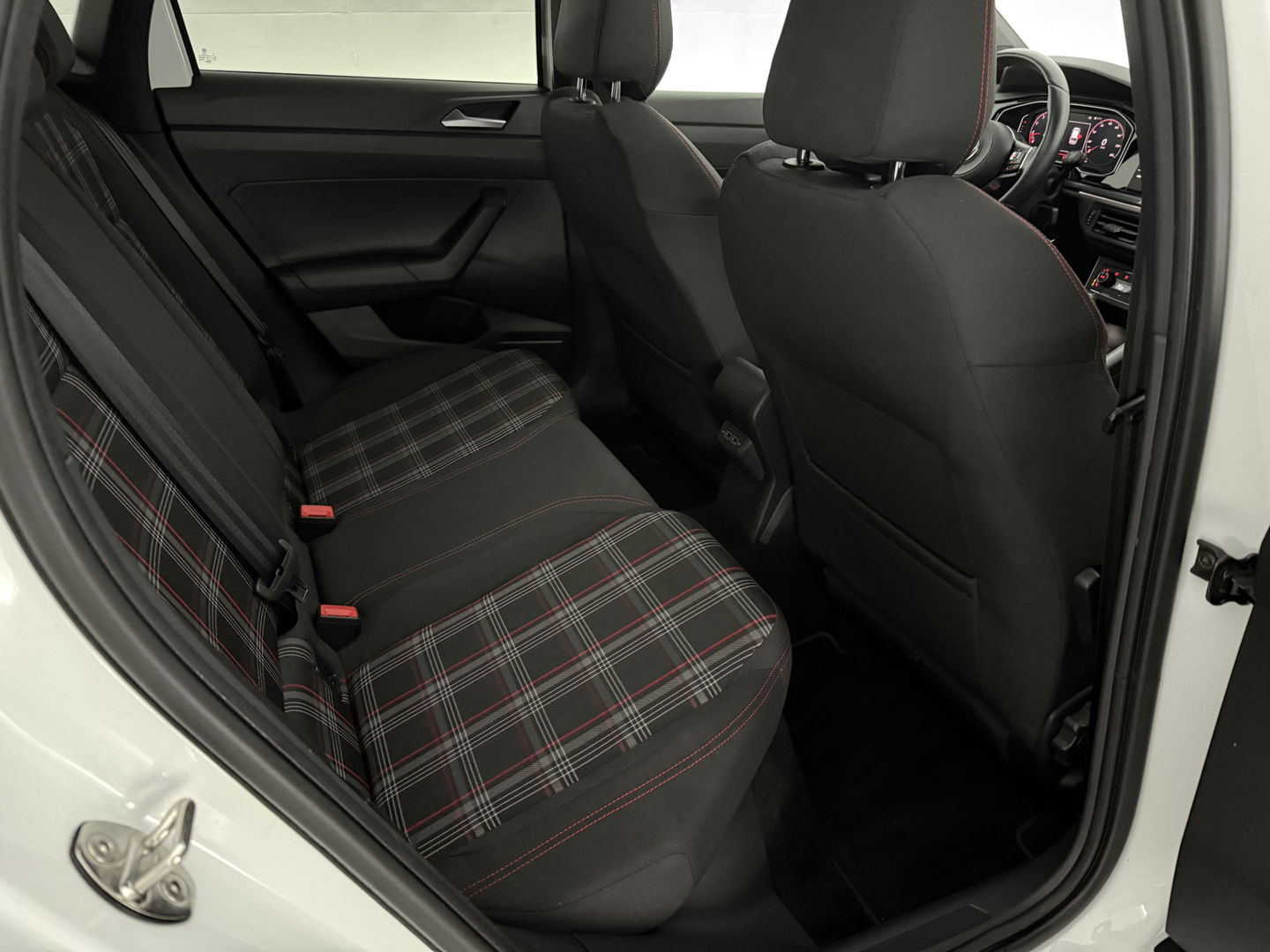 Volkswagen Polo 2.0 TSI GTI | 200PK | Pano | Virtual | Clima | Adap. Cruise | Navi | Stoelverw. | Parkeersens.