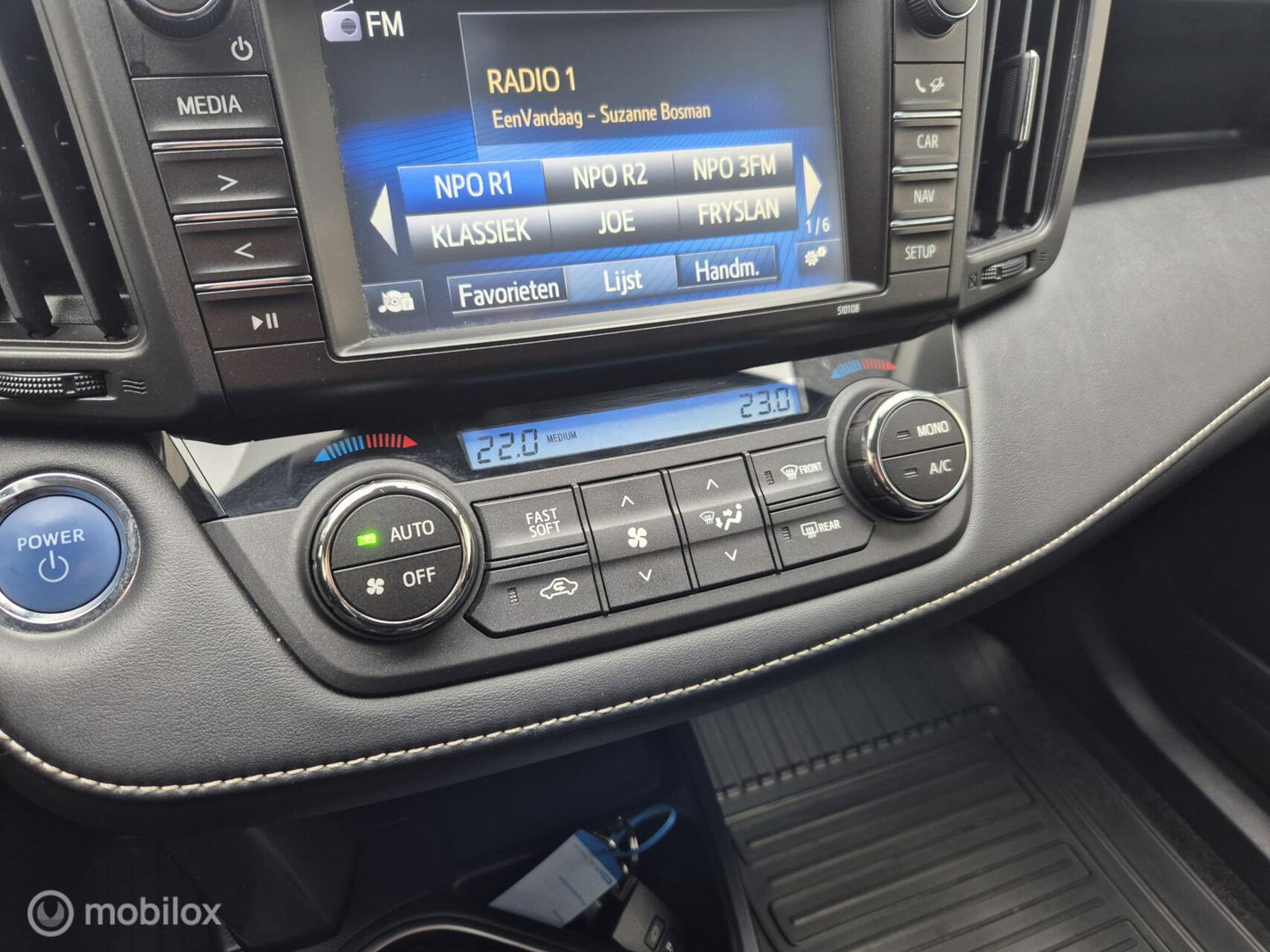 Toyota RAV4 2.5 Hybrid AWD Executive, Perfect onderhouden!