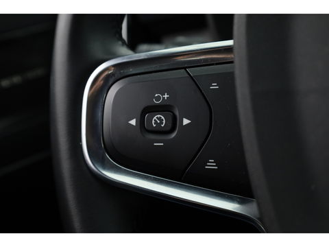 Volvo XC40 1.5 T4 Plug-in hybrid Plus Bright | Facelift | Elek. stoelen | Stoel & stuurverw. | CarPlay | H&K |
