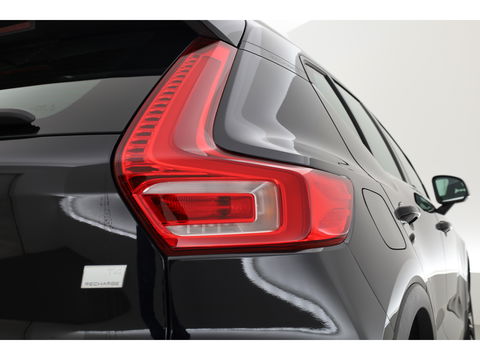 Volvo XC40 1.5 T4 Plug-in hybrid Plus Bright | Facelift | Elek. stoelen | Stoel & stuurverw. | CarPlay | H&K |