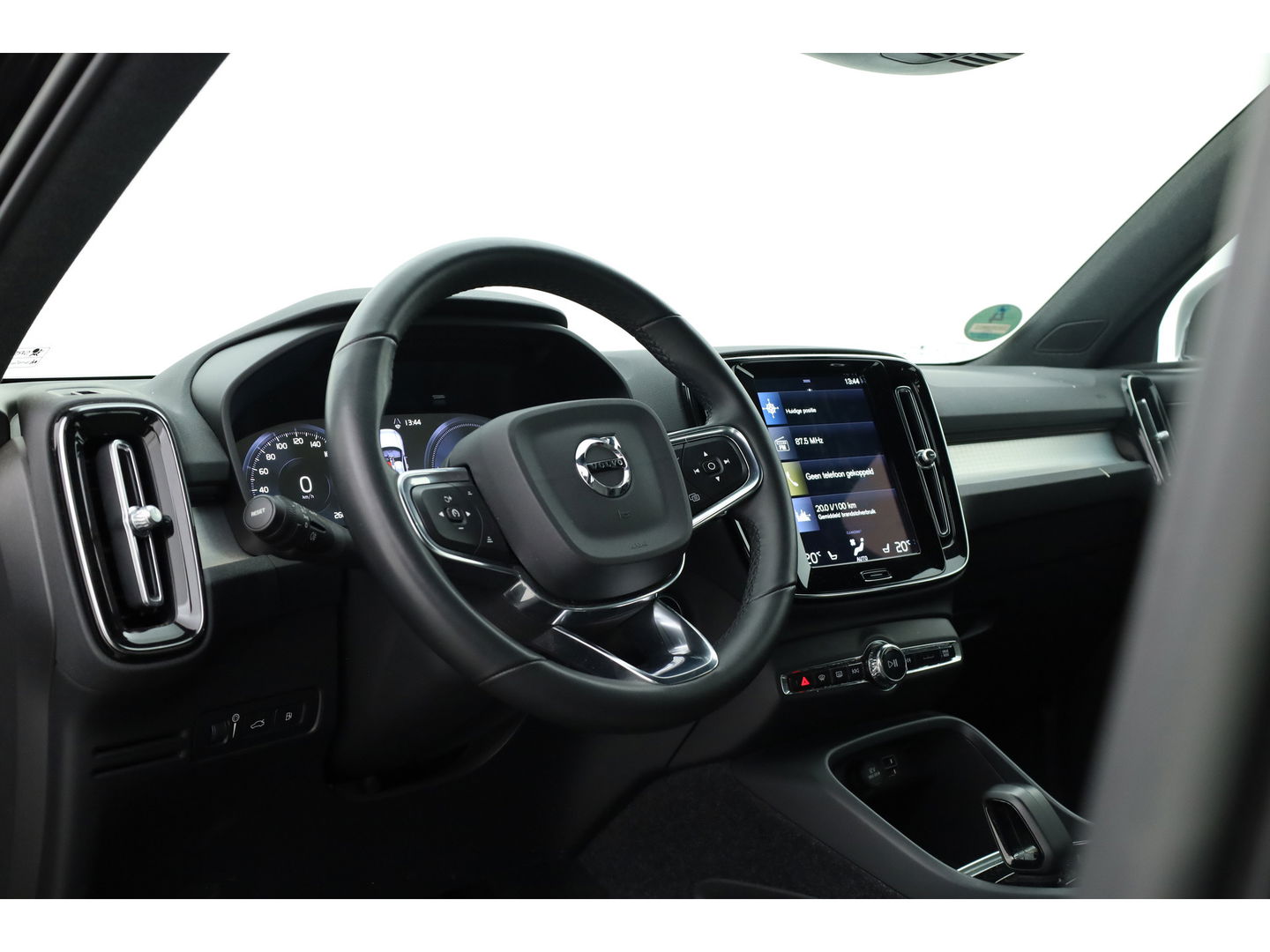 Volvo XC40 1.5 T4 Plug-in hybrid Plus Bright | Facelift | Elek. stoelen | Stoel & stuurverw. | CarPlay | H&K |