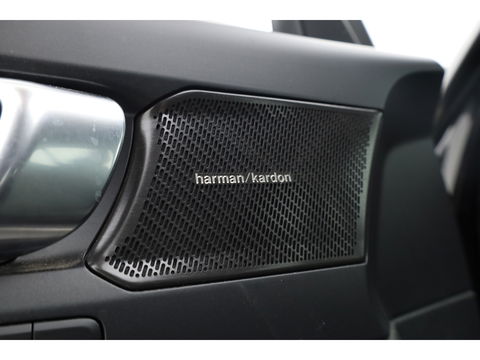 Volvo XC40 1.5 T4 Plug-in hybrid Plus Bright | Facelift | Elek. stoelen | Stoel & stuurverw. | CarPlay | H&K |