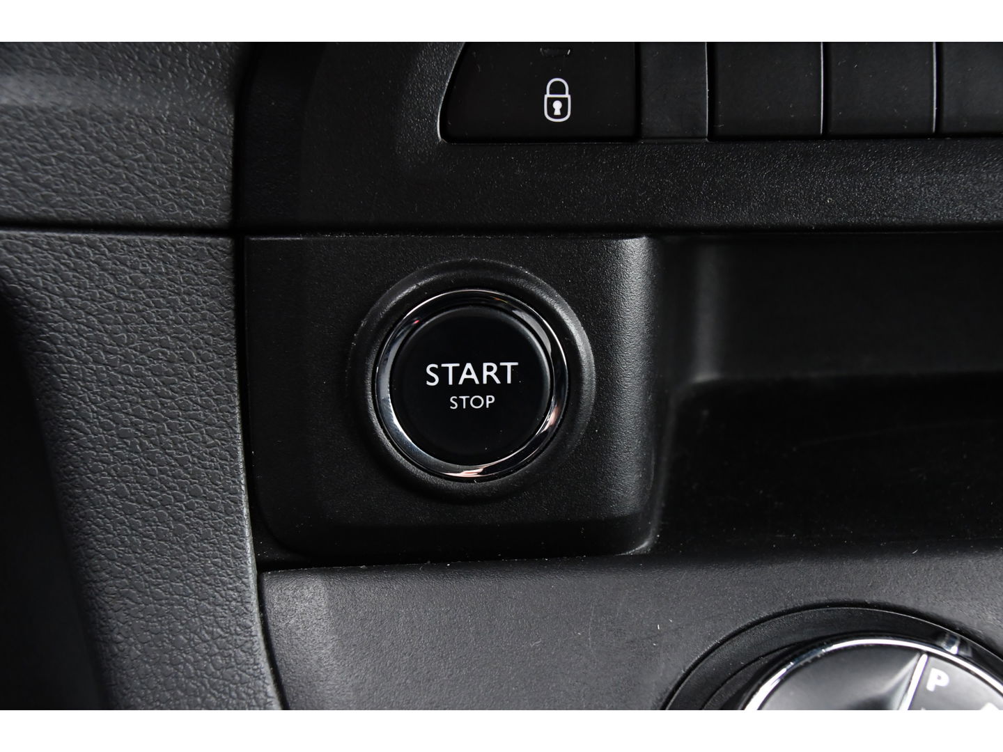 Toyota ProAce Worker 2.0 L3 DC PB Edition Camera, Cruise, Carplay, Clima, 177pk, Automaat, 2 x Schuifdeur, Keyless, NAVI, Uniek!