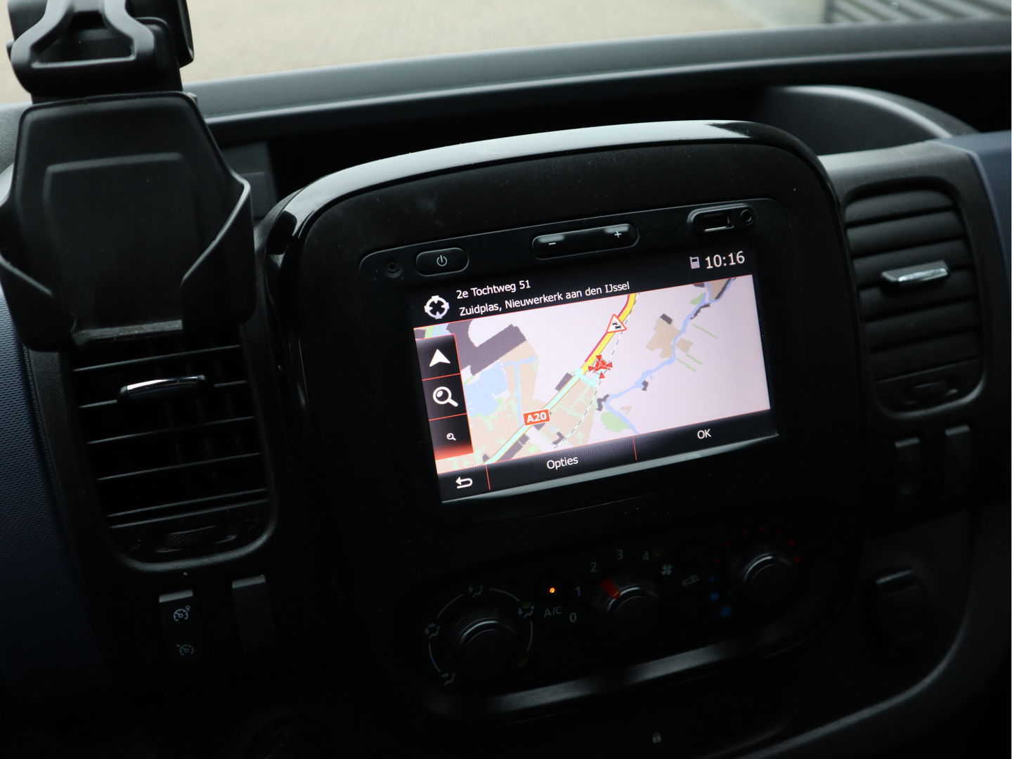 Opel Vivaro 1.6 CDTI Euro 6 - L2 Lang - Navi - Cruise - PDC - Leer