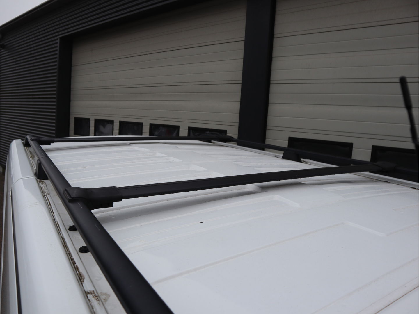 Opel Vivaro 1.6 CDTI Euro 6 - L2 Lang - Navi - Cruise - PDC - Leer