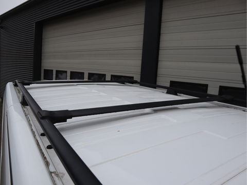 Opel Vivaro 1.6 CDTI Euro 6 - L2 Lang - Navi - Cruise - PDC - Leer