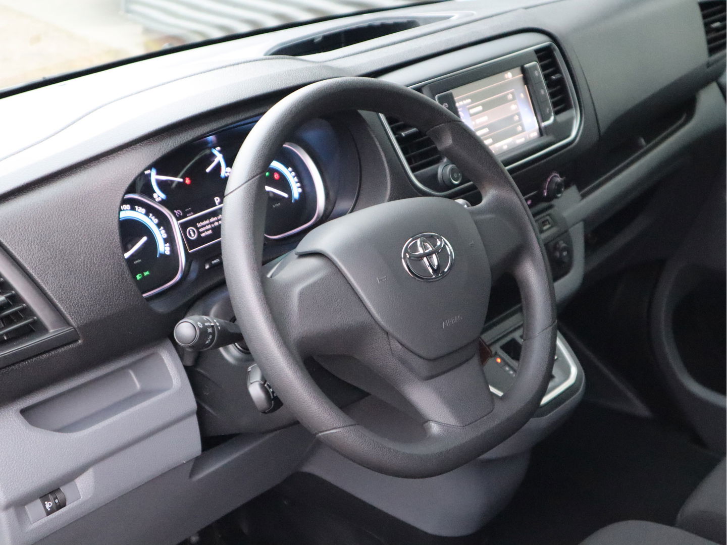 Toyota PROACE Electric Worker 50 kWh SoH 94,9 % Snelladen L3 Extra lang - NL Auto - Trekhaak