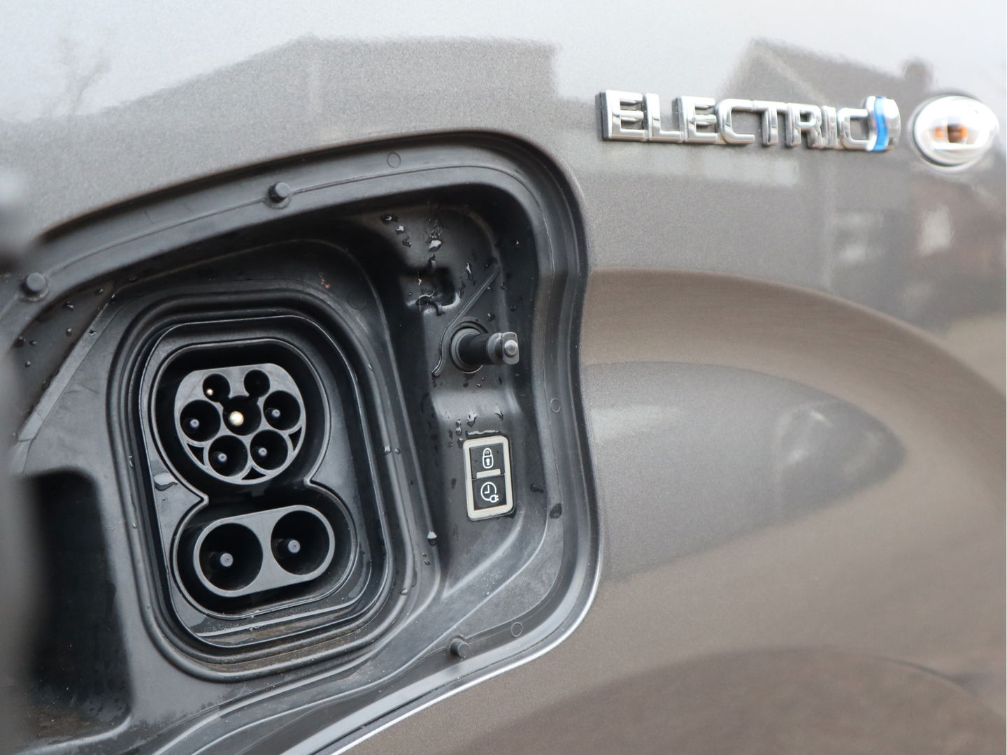 Toyota PROACE Electric Worker 50 kWh SoH 94,9 % Snelladen L3 Extra lang - NL Auto - Trekhaak