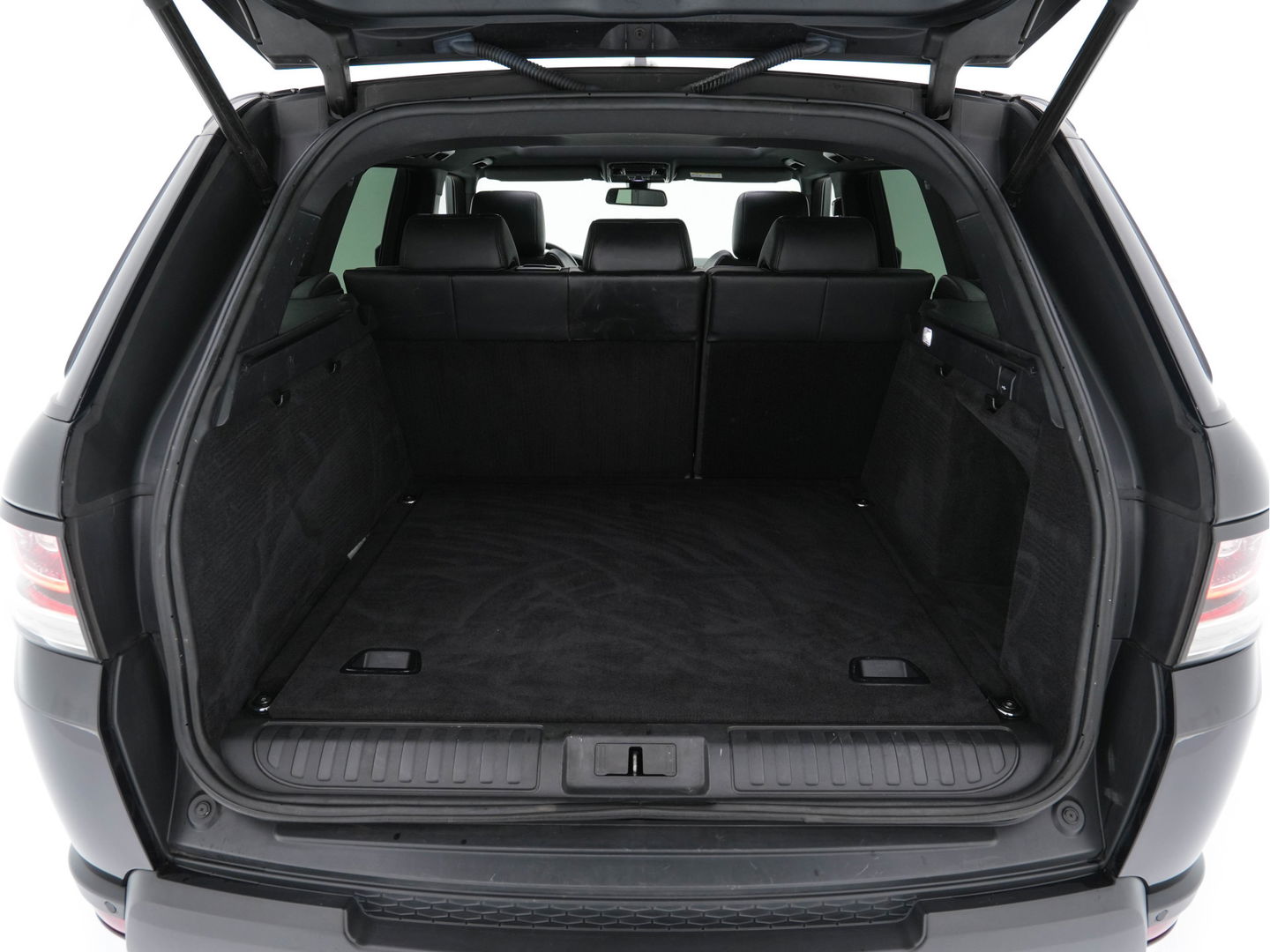 Land Rover Range Rover Sport 3.0 SDV6 HSE Dynamic Aut. *PANO | LEATHER | BI-XENON | NAVI-FULLMAP | CAMERA | KEYLESS | AIR-SUSPENSION | ECC | PDC | CRUISE | PRIVACY-GLASS | SHIFT-PADDLES | BREMBO-BRAKES | COMFORT-SEATS | 21''ALU*