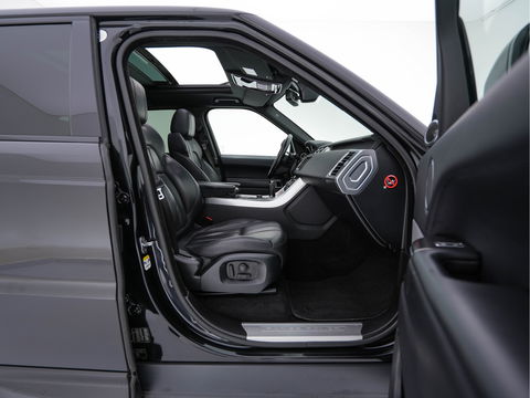 Land Rover Range Rover Sport 3.0 SDV6 HSE Dynamic Aut. *PANO | LEATHER | BI-XENON | NAVI-FULLMAP | CAMERA | KEYLESS | AIR-SUSPENSION | ECC | PDC | CRUISE | PRIVACY-GLASS | SHIFT-PADDLES | BREMBO-BRAKES | COMFORT-SEATS | 21''ALU*