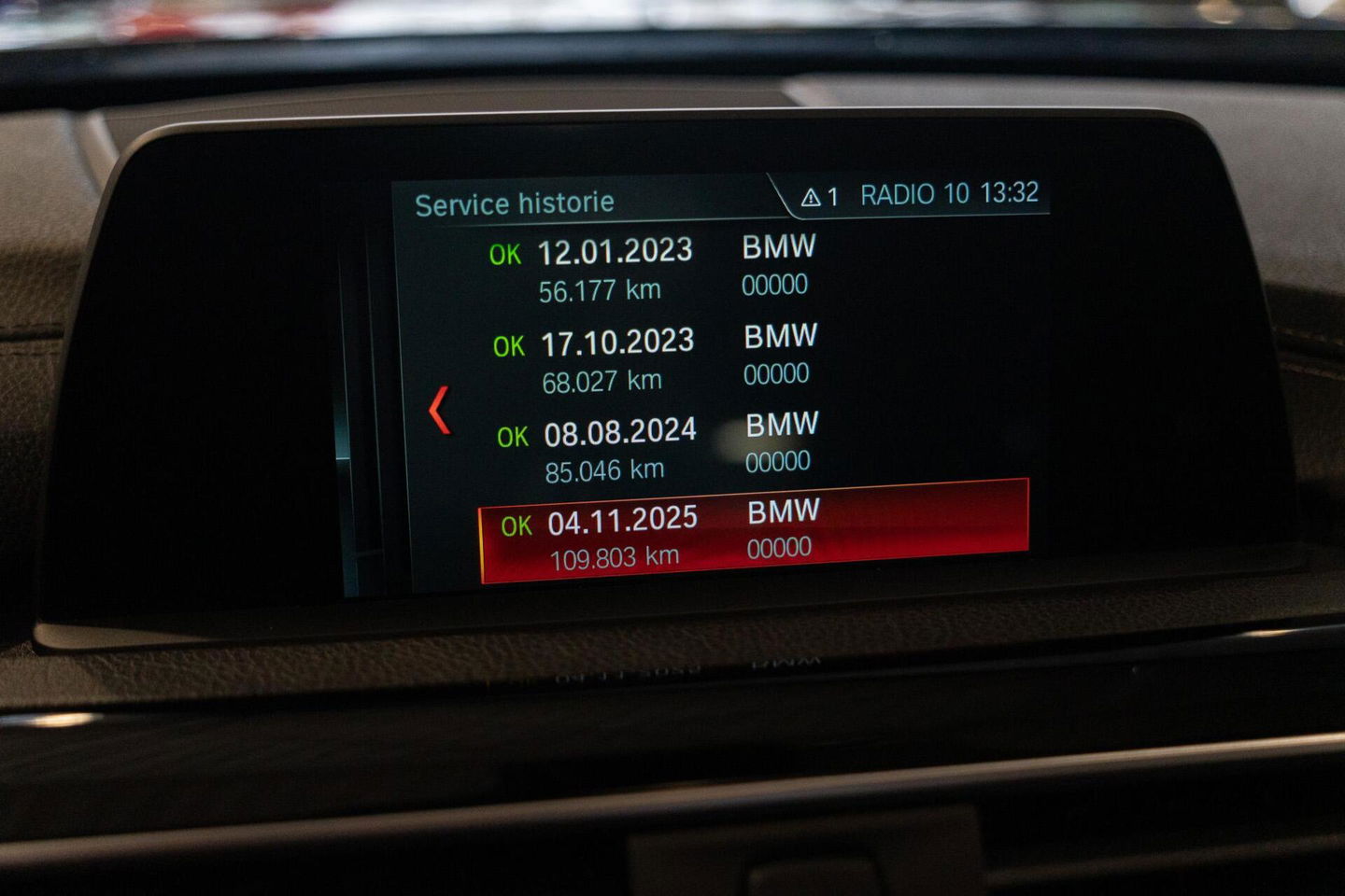 BMW 3 Serie Touring 320d M Sport Edition|1ste Eig|Panoramadak|Trekhaak|LED|EURO 6|Automaat|Sportstoel|Dealer Onderhouden