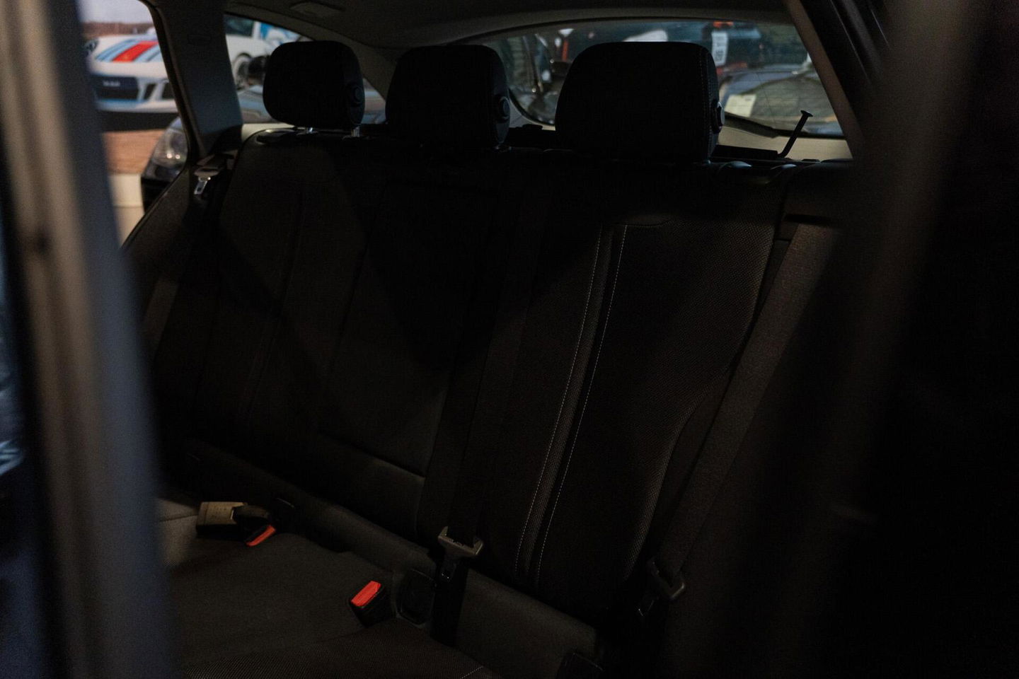 BMW 3 Serie Touring 320d M Sport Edition|1ste Eig|Panoramadak|Trekhaak|LED|EURO 6|Automaat|Sportstoel|Dealer Onderhouden