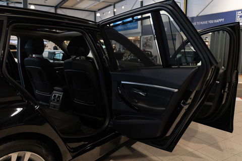 BMW 3 Serie Touring 320d M Sport Edition|1ste Eig|Panoramadak|Trekhaak|LED|EURO 6|Automaat|Sportstoel|Dealer Onderhouden