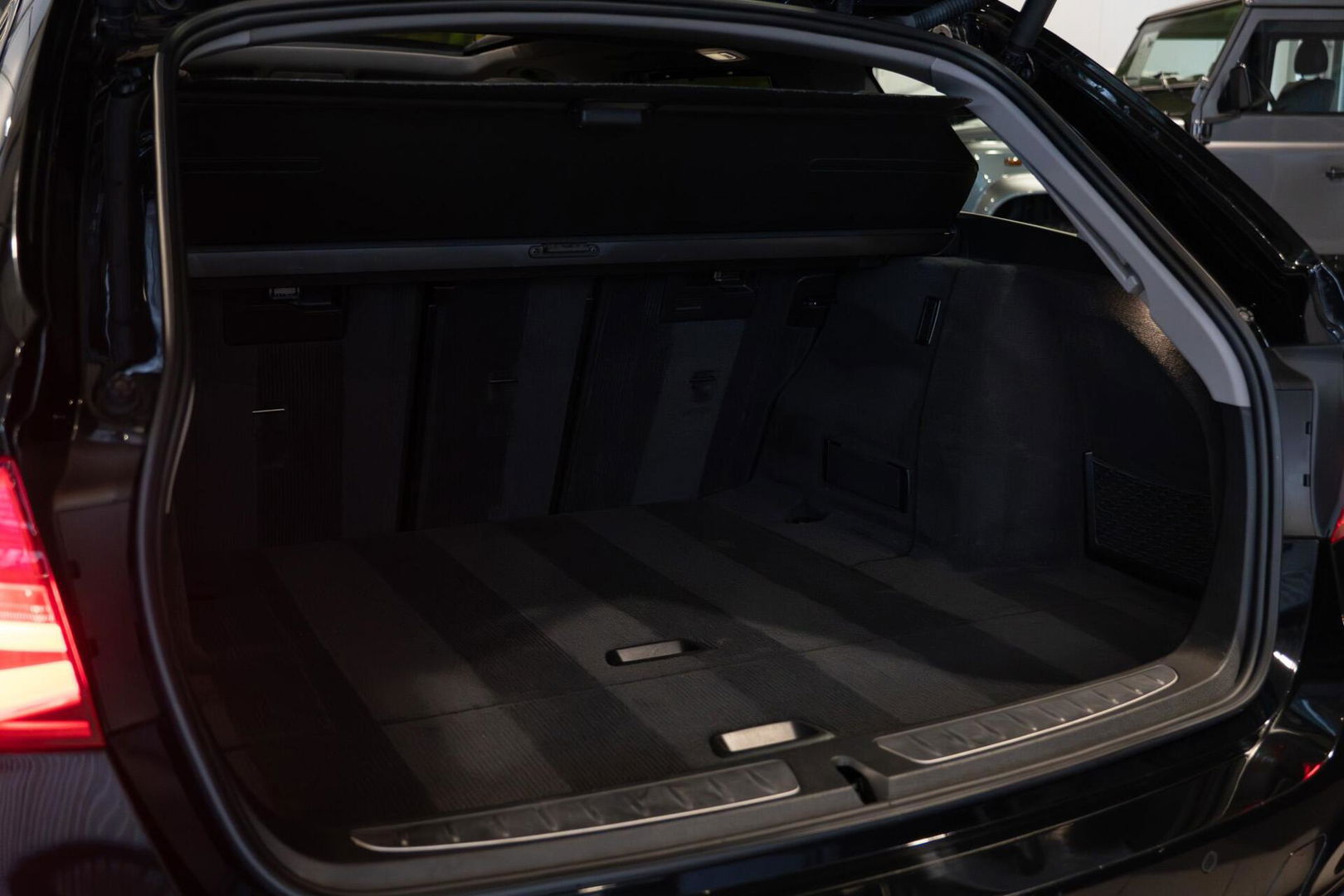 BMW 3 Serie Touring 320d M Sport Edition|1ste Eig|Panoramadak|Trekhaak|LED|EURO 6|Automaat|Sportstoel|Dealer Onderhouden