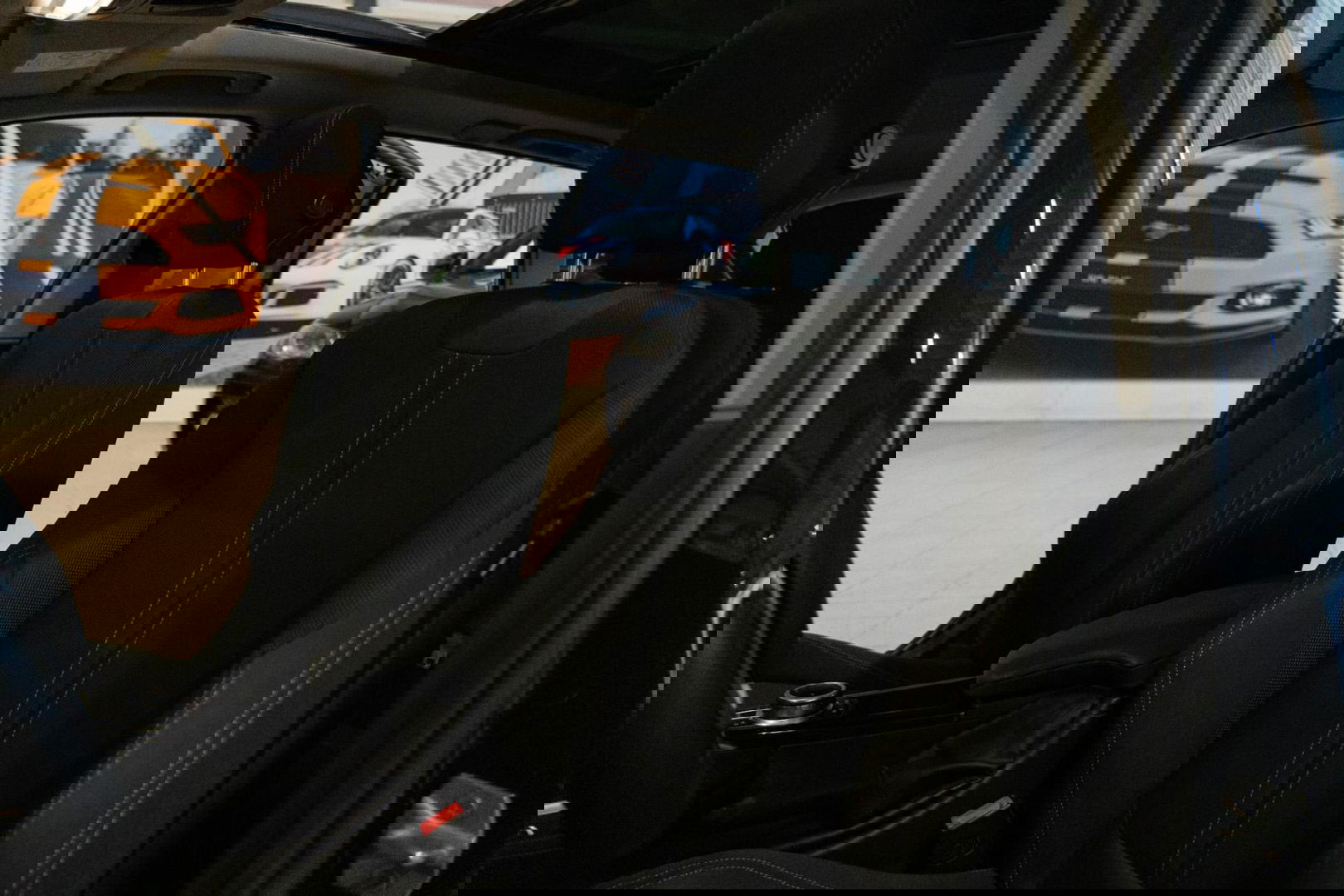 BMW 3 Serie Touring 320d M Sport Edition|1ste Eig|Panoramadak|Trekhaak|LED|EURO 6|Automaat|Sportstoel|Dealer Onderhouden