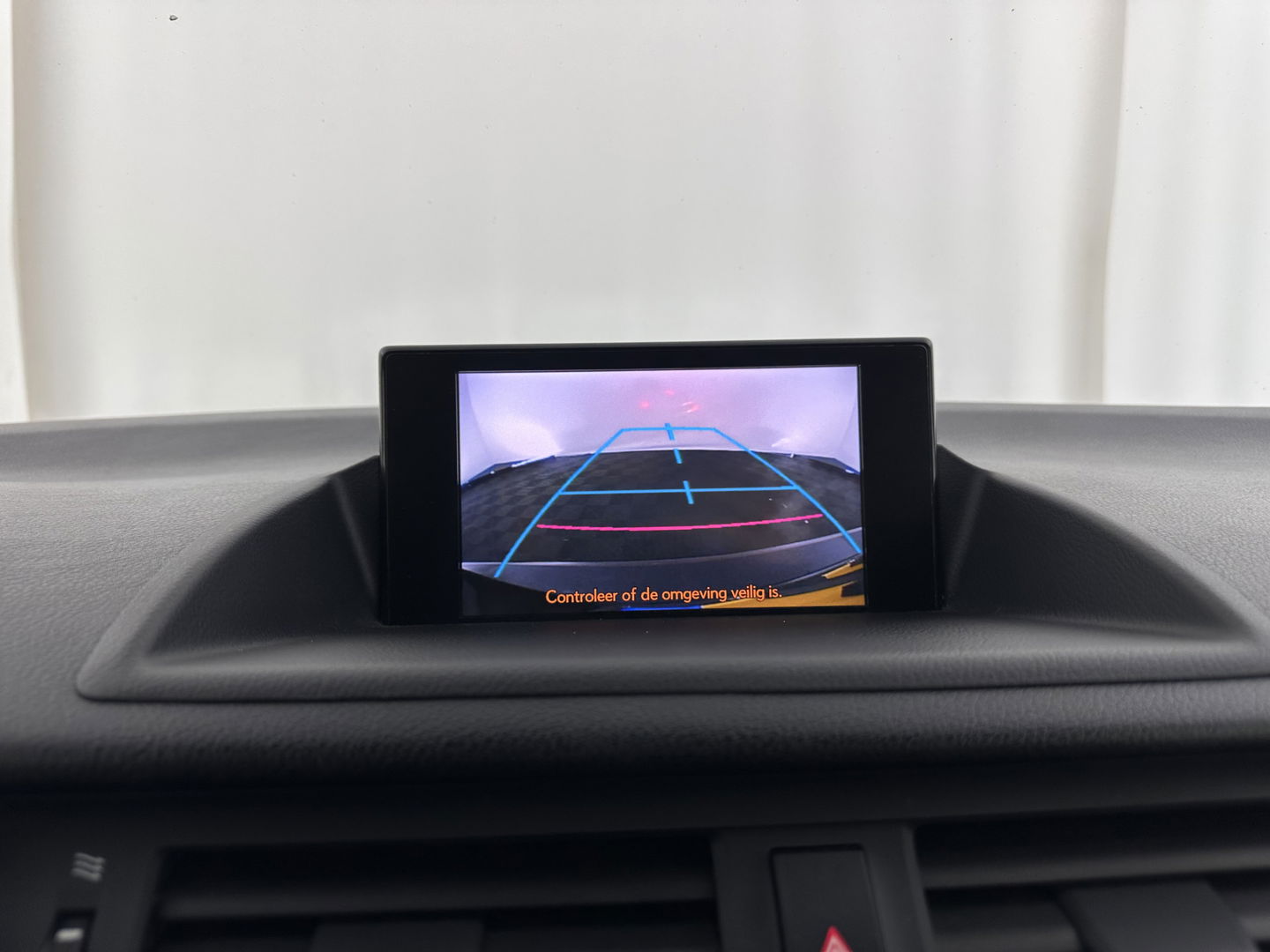 Lexus CT 200h Business Line Aut.*NAVI-FULLMAP | LEATHER | HEATED-COMFORTSEATS | CAMERA | PRIVACYGLASS | ECC | CRUISE | DIGI-COCKPIT | 16''ALU*