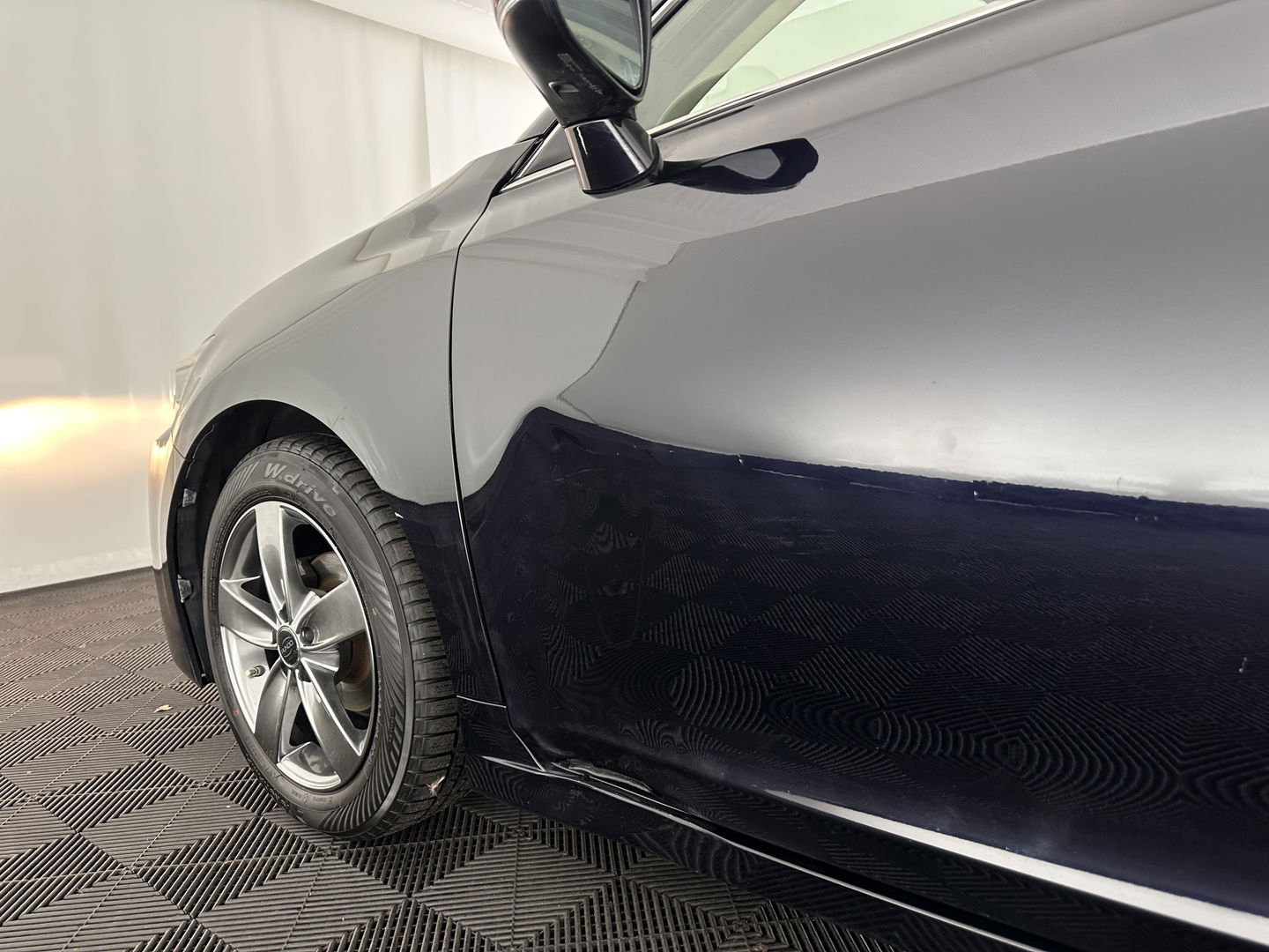 Lexus CT 200h Business Line Aut.*NAVI-FULLMAP | LEATHER | HEATED-COMFORTSEATS | CAMERA | PRIVACYGLASS | ECC | CRUISE | DIGI-COCKPIT | 16''ALU*