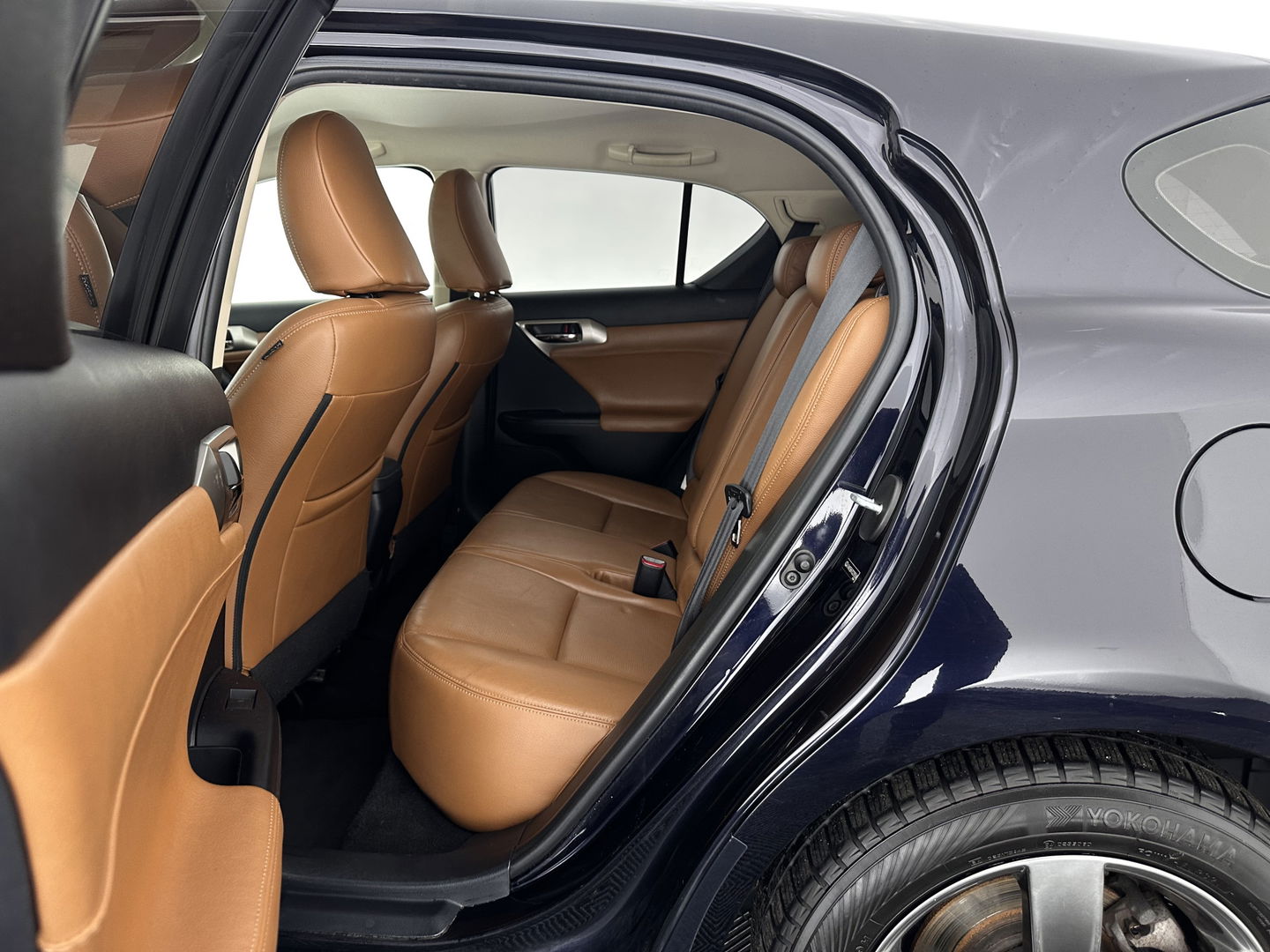 Lexus CT 200h Business Line Aut.*NAVI-FULLMAP | LEATHER | HEATED-COMFORTSEATS | CAMERA | PRIVACYGLASS | ECC | CRUISE | DIGI-COCKPIT | 16''ALU*