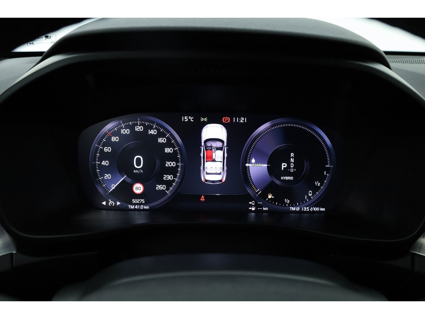 Volvo XC40 1.5 T4 Plug-in hybrid Plus Bright | Facelift | Elek. stoelen |  H&K Audio | Camera | Stoel + stuurverwarming | All season