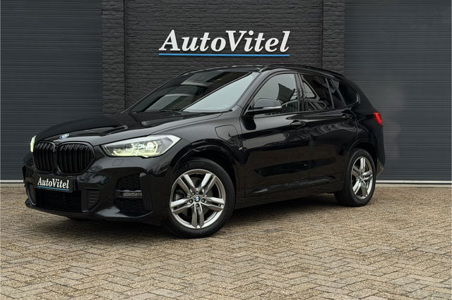 BMW X1 - xDrive25e M-Sport | PDC V+A | Elektrische Klep | Navi | LED